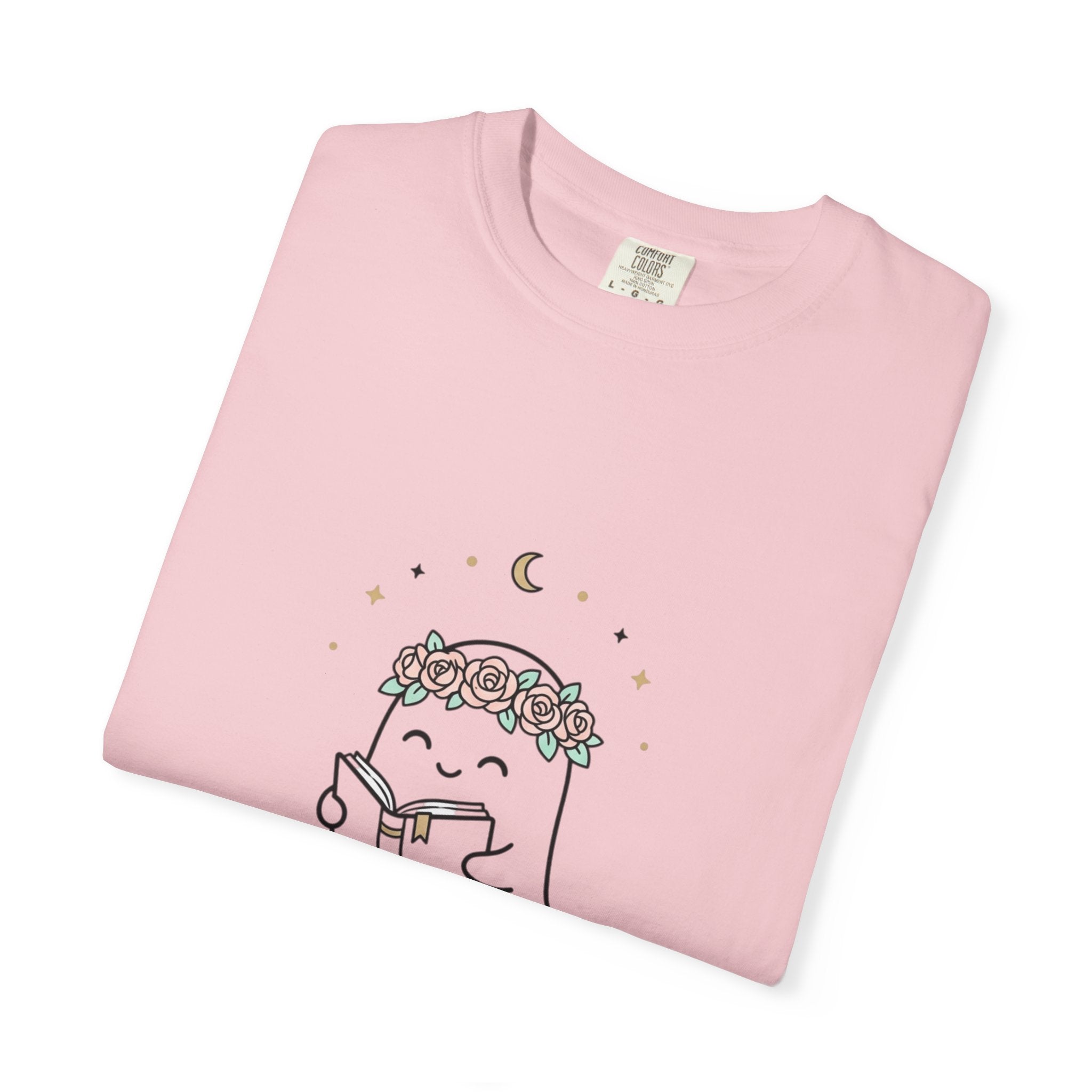 Reading Ghost with Flower Crown T-shirt | Cute Booklover Tee