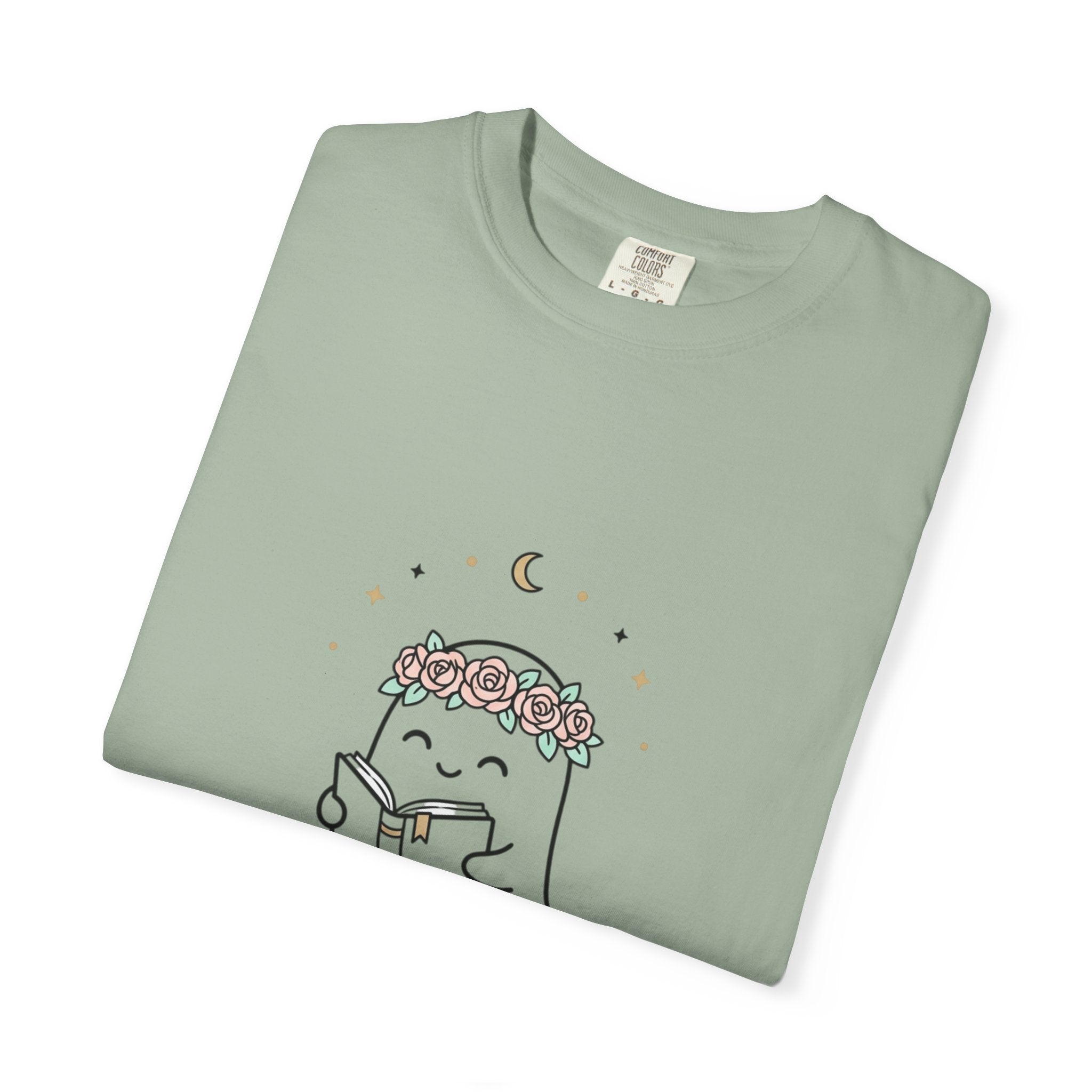 Reading Ghost with Flower Crown T-shirt | Cute Booklover Tee